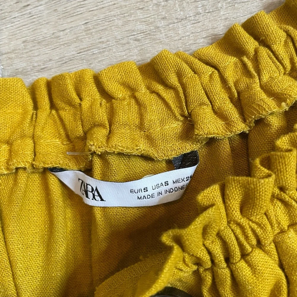 Zara Rustic smocked Dress in Mustard - Picture 5 of 7